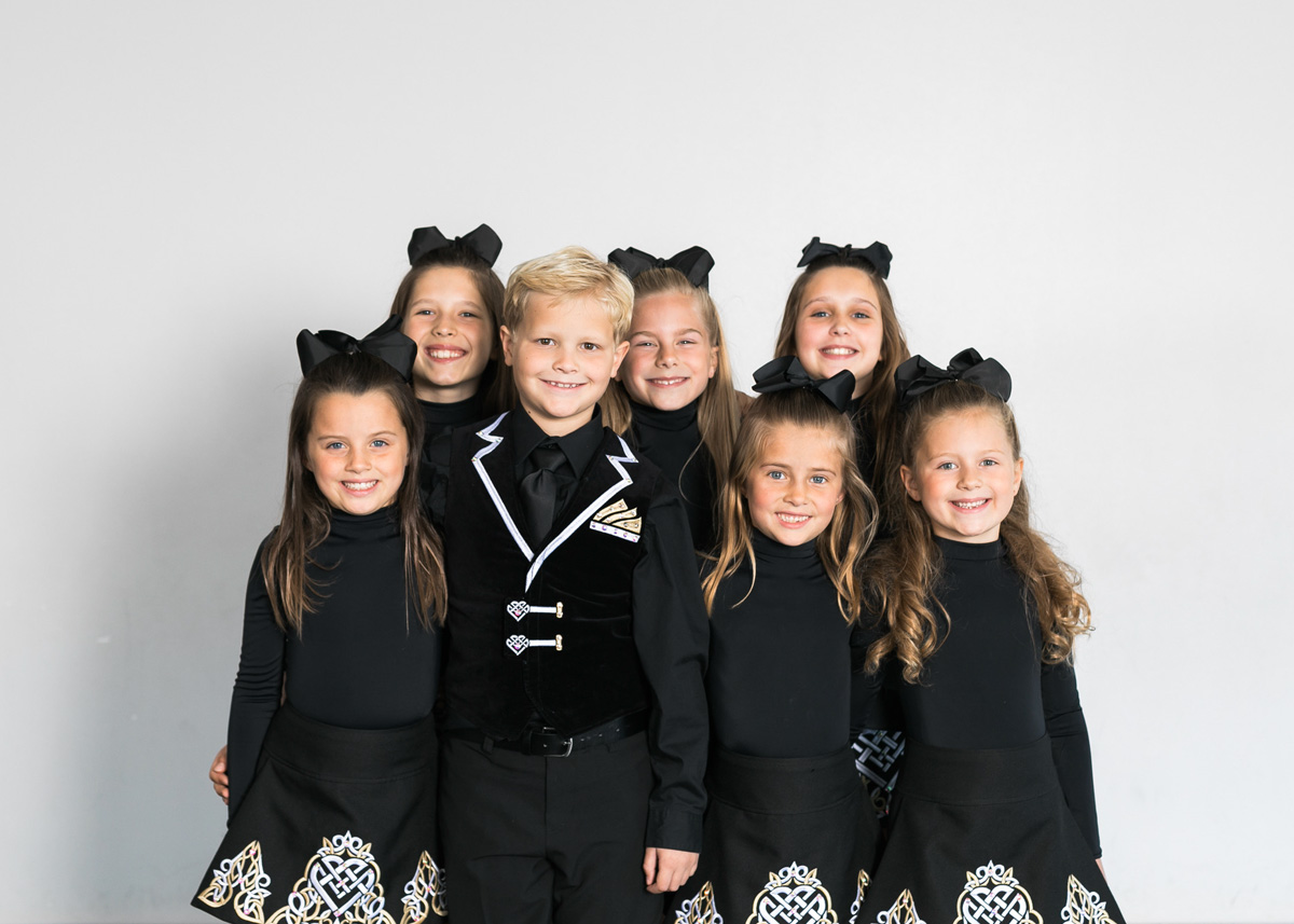 Seven Irish dancers